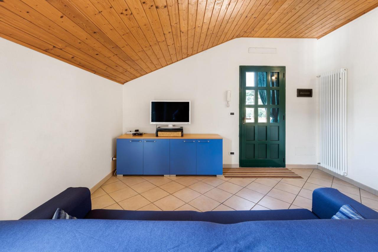 Apartamento La Casa Di Lady Ceriale Exterior foto