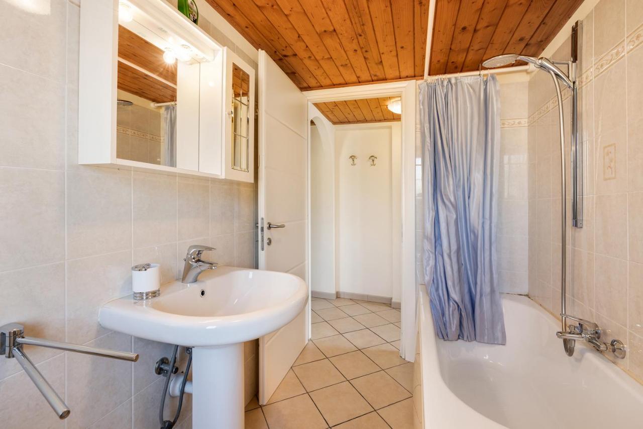 Apartamento La Casa Di Lady Ceriale Exterior foto